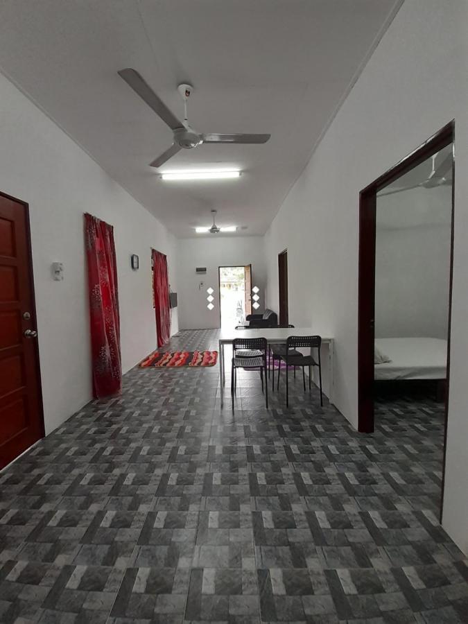 Homestay Idaman B B With 2 Room Aircond 2 Quen Bed And Not Sharing Room -Privacy كُوالا تيرينغانو المظهر الخارجي الصورة