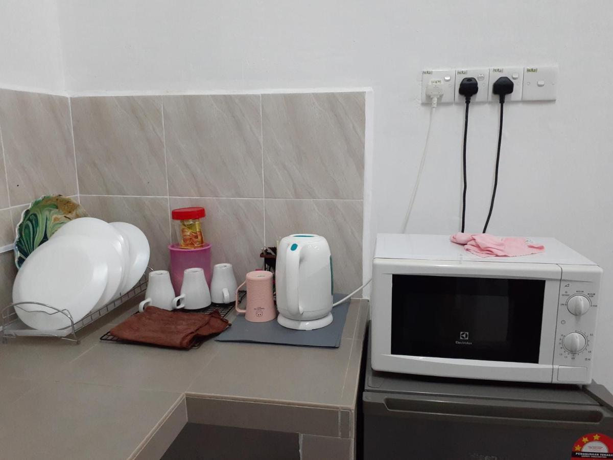 Homestay Idaman B B With 2 Room Aircond 2 Quen Bed And Not Sharing Room -Privacy كُوالا تيرينغانو المظهر الخارجي الصورة