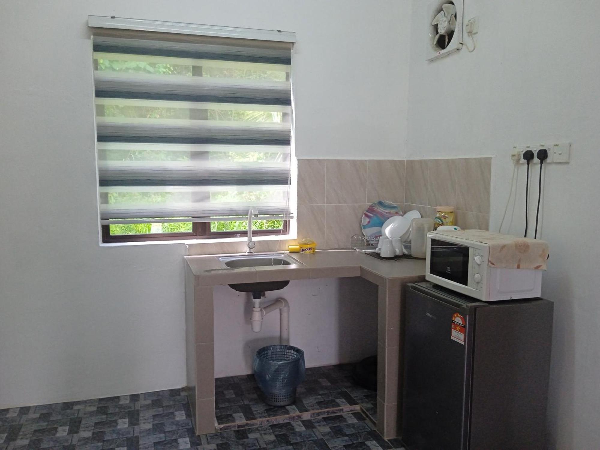 Homestay Idaman B B With 2 Room Aircond 2 Quen Bed And Not Sharing Room -Privacy كُوالا تيرينغانو المظهر الخارجي الصورة